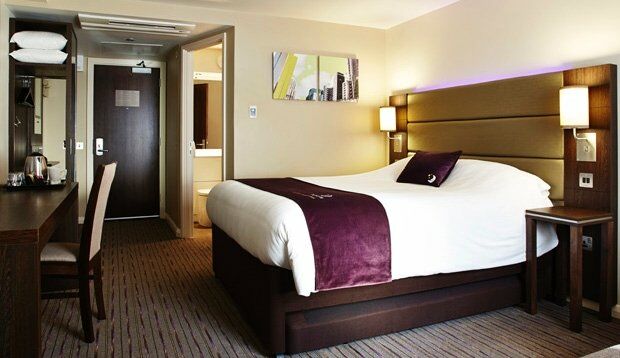 Premier Inn Glasgow Берсден Экстерьер фото